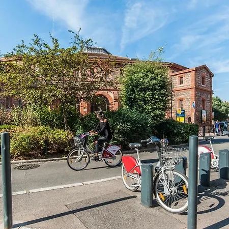 Halle Aux Grains - Esquirol - Grand Rond Apartment
